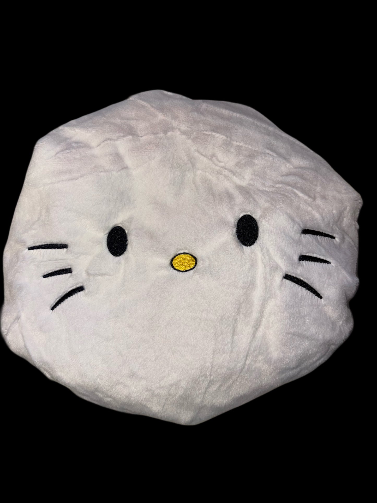 Embroidered kitty bonnet